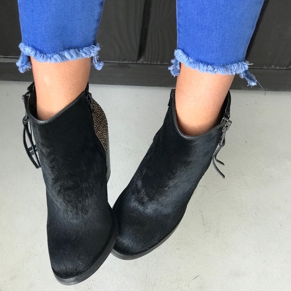 Made in Portugal Genuine Calf Hair Spec Booties - Picture 6 of 8